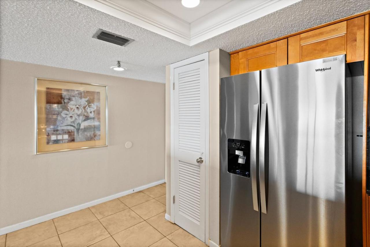 #502 Beach Place Condos - Nightly Rental St. Pete Beach Bagian luar foto